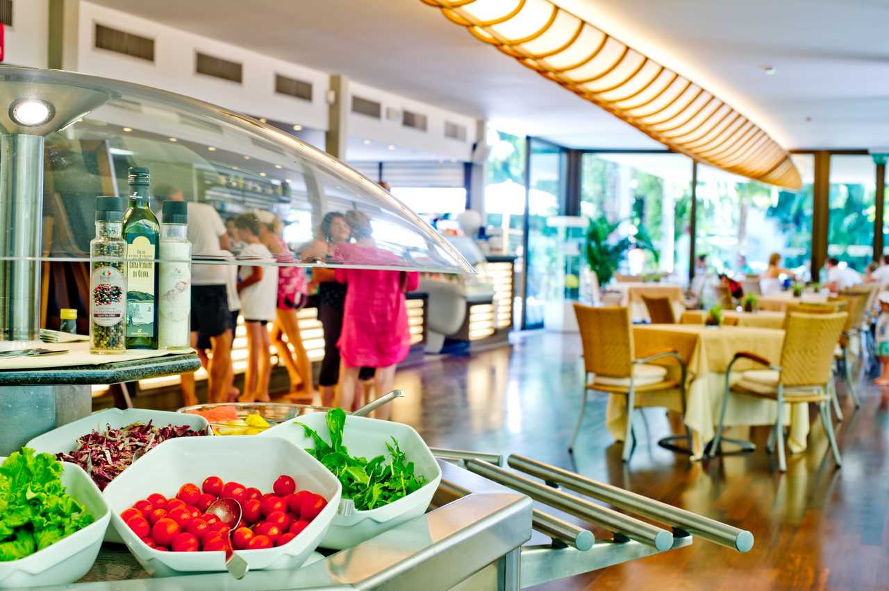 du-lac-et-du-parc-grand-resort-riva-del-garda-food-capannina-00029