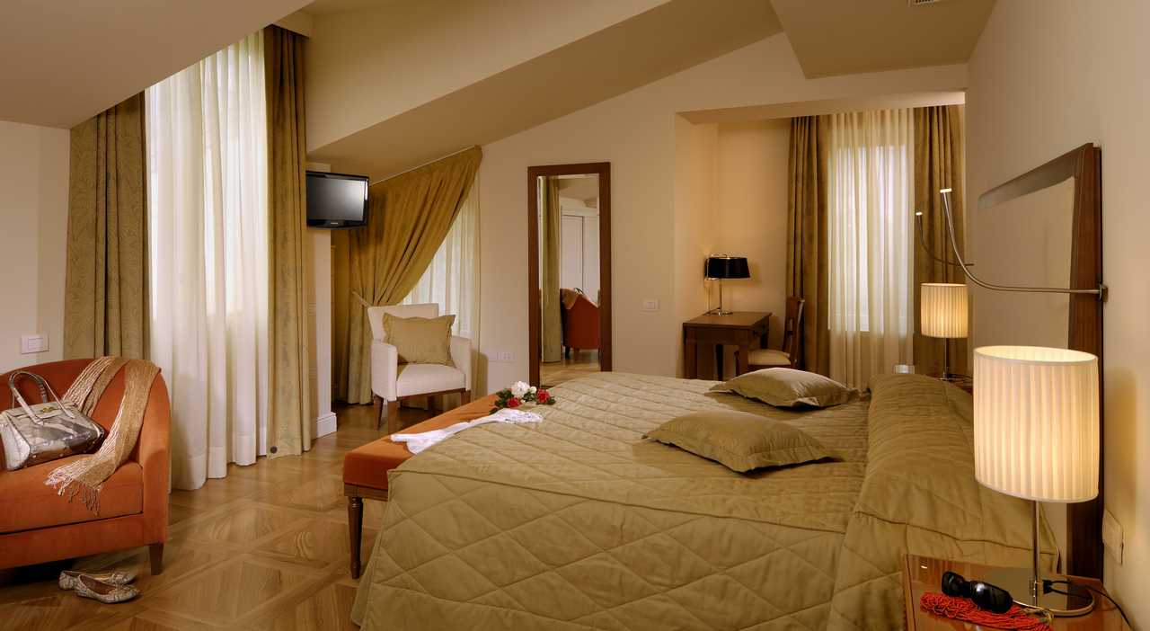 du-lac-et-du-parc-grand-resort-riva-del-garda-la-villa-00003